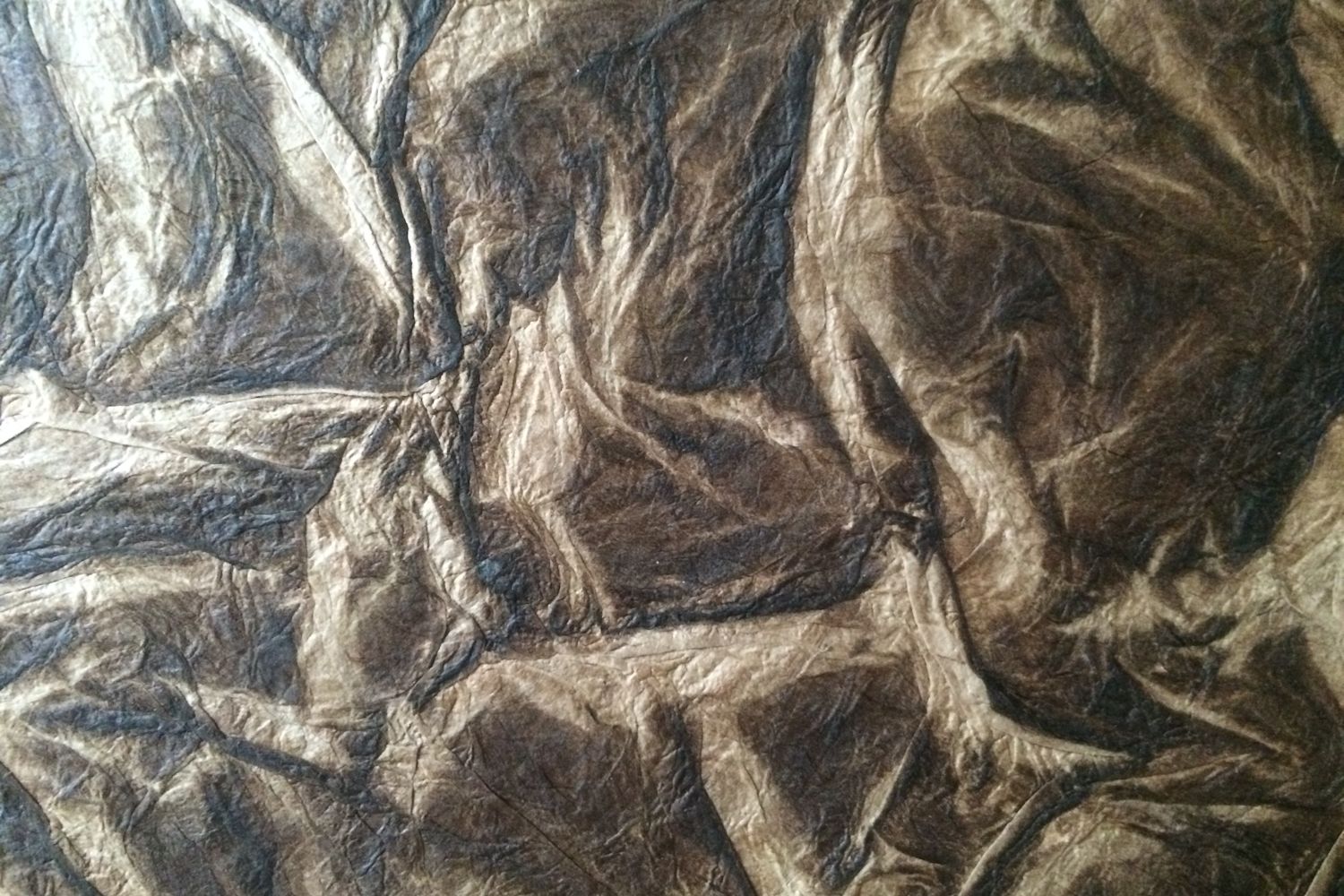 Fair Trade Textured Scrunch Dyed Lokta Paper - Design Close Up